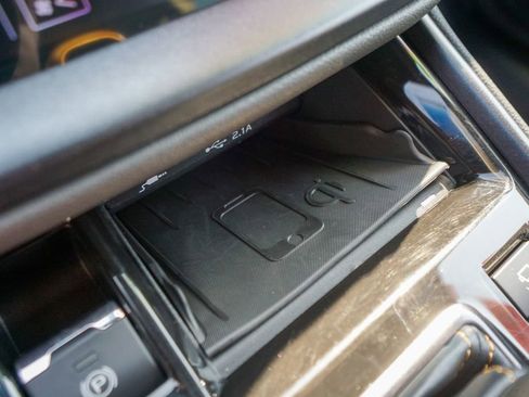 Used 2022 Subaru Outback Wilderness w/ Wilderness Package image 27