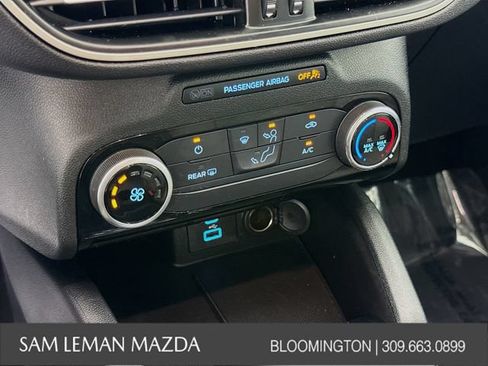 Used 2022 Ford Escape SE FWD image 15