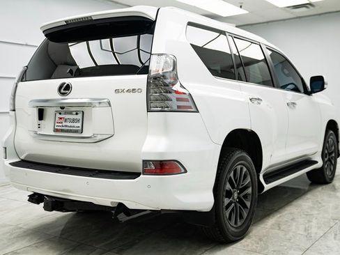 Used 2023 Lexus GX 460 Premium image 9