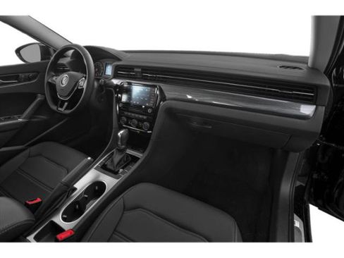 Used 2021 Volkswagen Passat 2.0T R-Line image 15