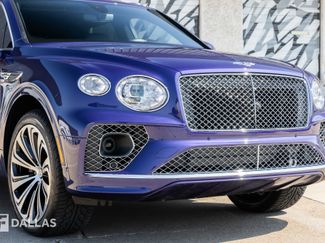 Used 2023 Bentley Bentayga video 2