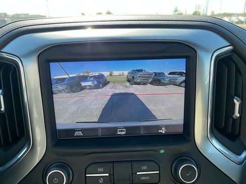 Used 2022 Chevrolet Silverado 1500 LTZ w/ LTZ Convenience Package II image 16