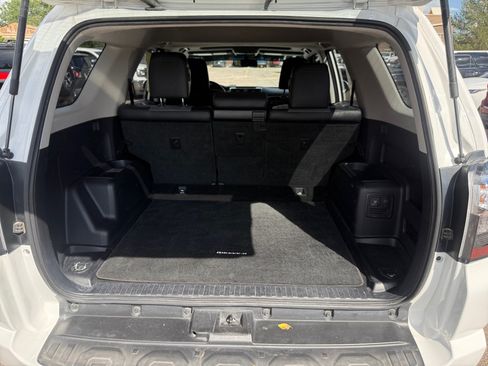 Certified 2019 Toyota 4Runner SR5 Premium AWD/4WD image 32