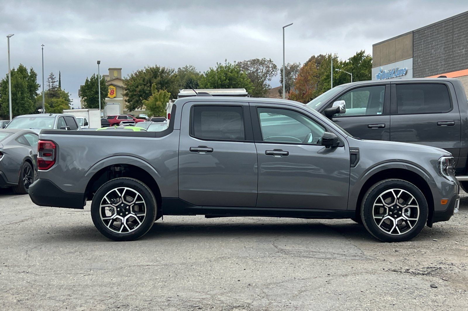 Used 2026 Ford Maverick Lariat w/ 4K Tow Package AWD/4WD image 3