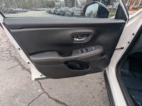 Used 2023 Honda HR-V Sport image 15