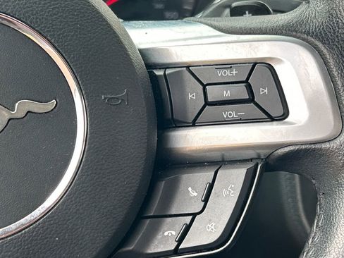 Used 2016 Ford Mustang Premium image 17