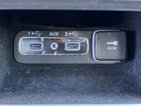 Certified 2021 Jeep Grand Cherokee Laredo X image 15