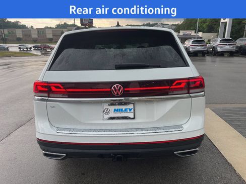 New 2026 Volkswagen Atlas SE FWD image 4