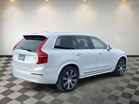 Used 2023 Volvo XC90 B6 Ultimate image 3