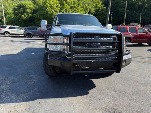 Used 2014 Ford F250 Lariat w/ Lariat Interior Package image 22