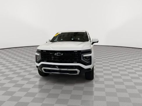 Certified 2025 Chevrolet Tahoe 4WD image 4