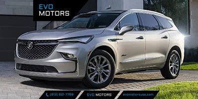 Used 2023 Buick Enclave Essence FWD image 1