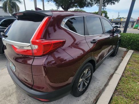 Used 2018 Honda CR-V LX image 5