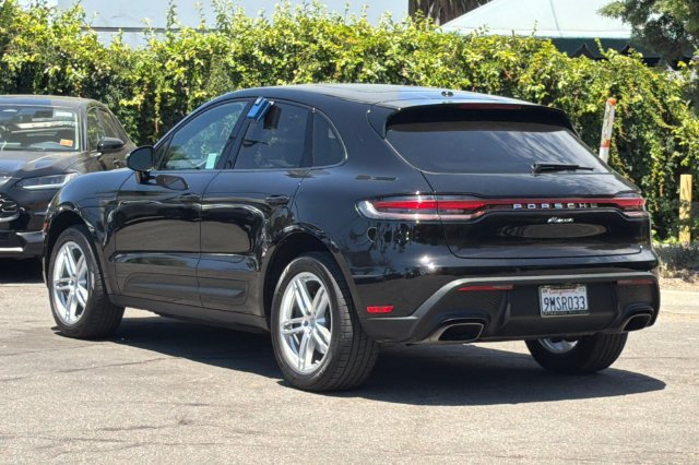 Used 2024 Porsche Macan AWD/4WD image 6