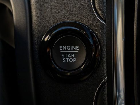 Used 2025 Ford Expedition Platinum w/ Driver's Package image 23