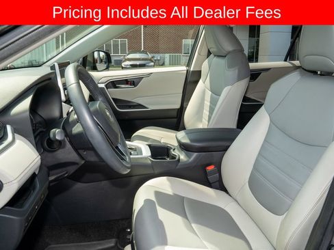 Used 2023 Toyota RAV4 XLE Premium AWD/4WD image 12