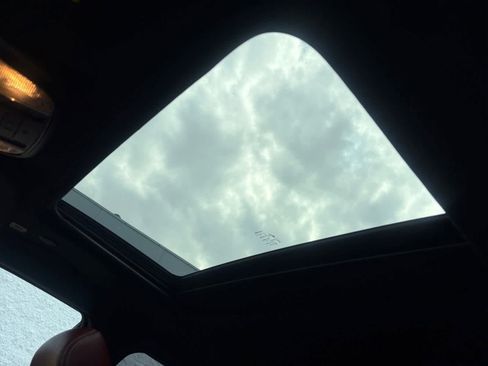 Used 2023 Dodge Durango SRT image 30