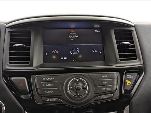 Used 2019 Nissan Pathfinder SV image 26