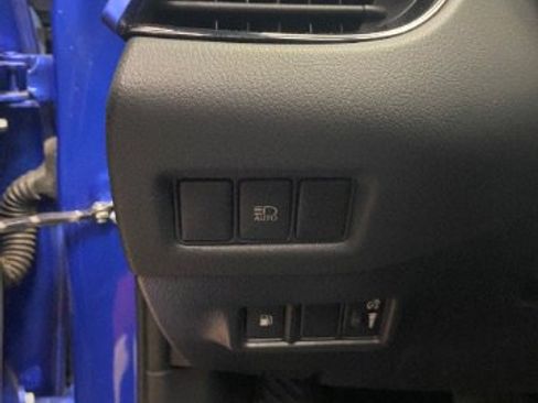 Used 2020 Toyota C-HR XLE image 28