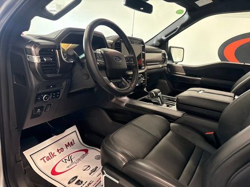 Used 2025 Ford F150 Platinum w/ FX4 Off-Road Package AWD/4WD image 13