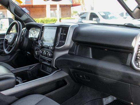 Used 2022 RAM 1500 Big Horn AWD/4WD image 35