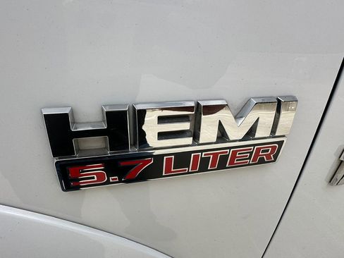 Used 2017 RAM 1500 Limited image 16