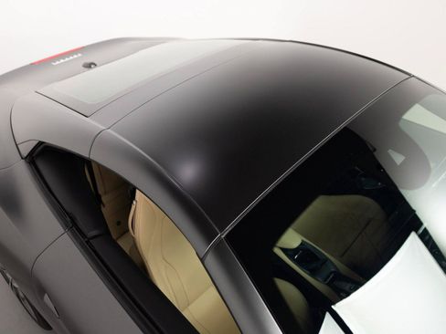 Certified 2023 Ferrari Portofino M RWD image 38