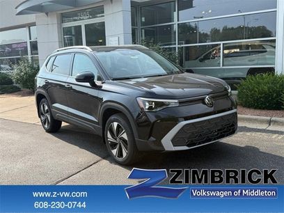 New 2025 Volkswagen Taos SE