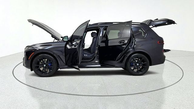Used 2023 BMW X7 xDrive40i w/ Executive Package AWD/4WD image 15