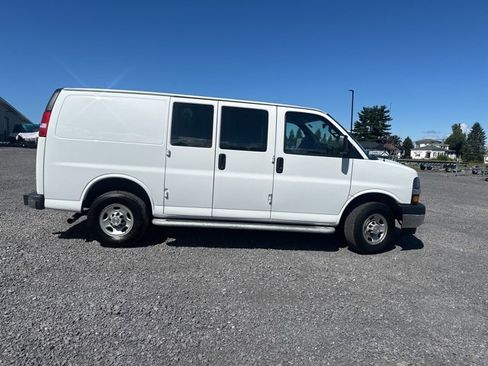 Used 2023 Chevrolet Express 2500 Work Van w/ Driver Convenience Package image 9
