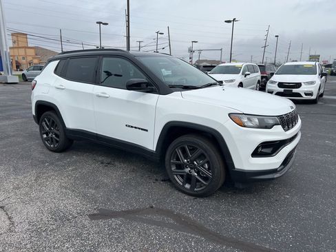 New 2026 Jeep Compass Limited AWD/4WD image 1