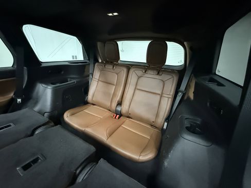 Used 2023 Lincoln Aviator Reserve w/ Jet Appearance Package image 25