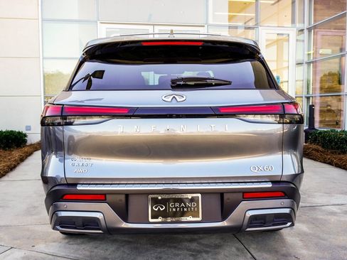 Certified 2023 INFINITI QX60 Sensory w/ Vision Package image 11