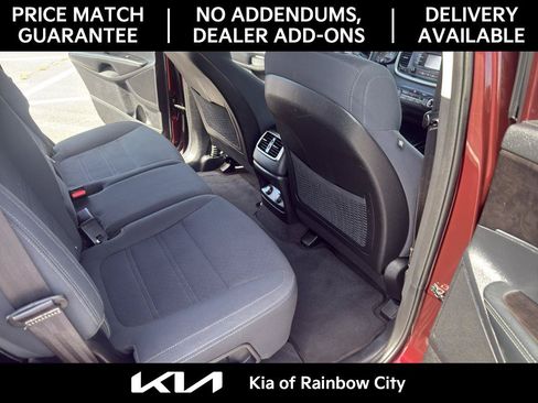 Used 2016 Kia Sorento FWD image 18