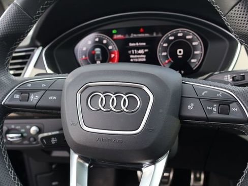 Used 2024 Audi SQ5 Prestige image 7
