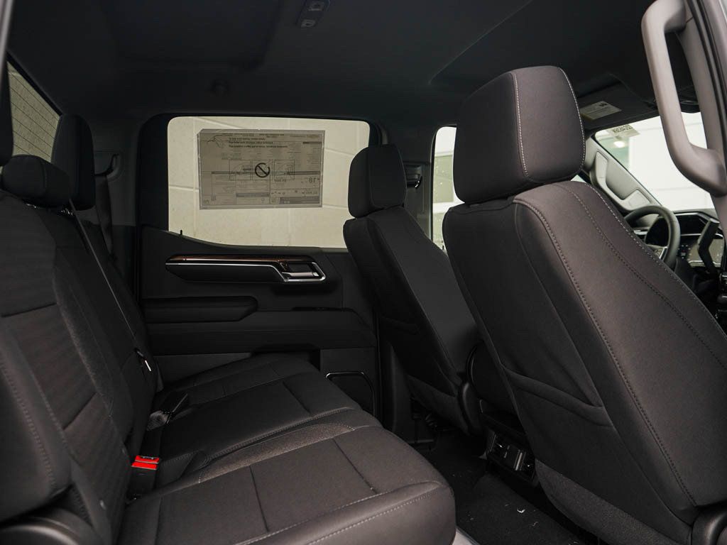 New 2025 Chevrolet Silverado 1500 LT AWD/4WD image 10