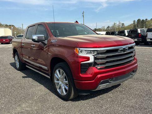Used 2024 Chevrolet Silverado 1500 High Country image 4