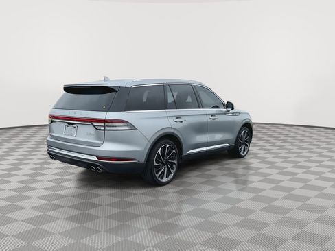 Used 2020 Lincoln Aviator Reserve w/ Equipment Group 201A AWD/4WD image 8