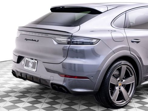 Certified 2023 Porsche Cayenne Turbo S image 36