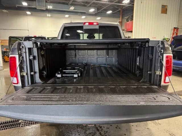 Used 2017 RAM 1500 Laramie w/ Convenience Group AWD/4WD image 24