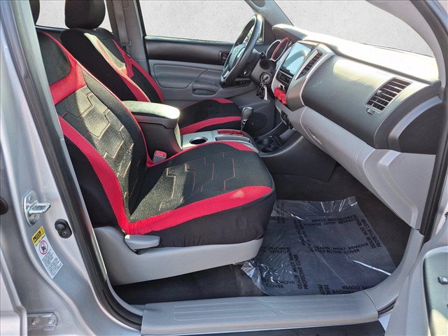 Used 2012 Toyota Tacoma PreRunner w/ SR5 Pkg RWD image 19