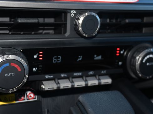 Certified 2025 Toyota 4Runner TRD Sport Premium image 15