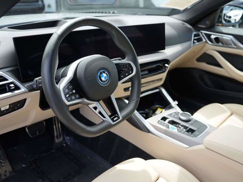Used 2025 BMW i4 xDrive40i w/ M Sport Package AWD/4WD image 12