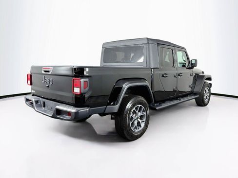 Used 2025 Jeep Gladiator Sport AWD/4WD image 11
