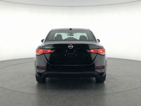 Used 2025 Nissan Sentra S FWD image 7
