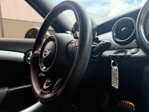 Used 2013 MINI Cooper Roadster S FWD image 33