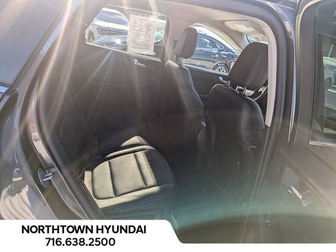Used 2020 Ford Escape Titanium image 36