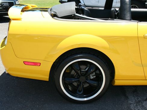 Used 2006 Ford Mustang GT Premium RWD image 23