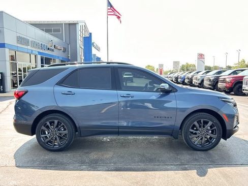 Used 2024 Chevrolet Equinox RS AWD/4WD image 14