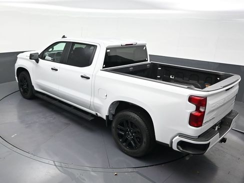 Used 2024 Chevrolet Silverado 1500 Custom image 19